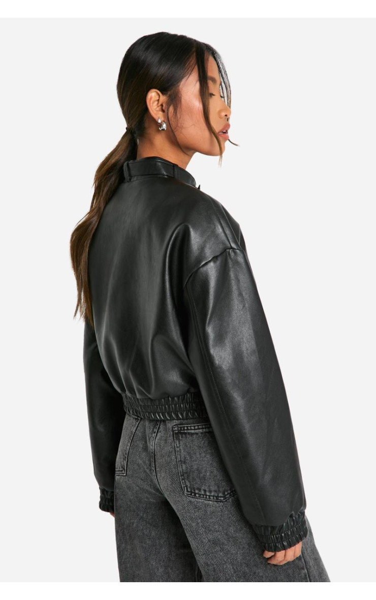 Бомбер зі штучної шкіри з деталями коміра