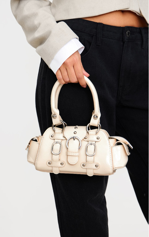 Міні-сумочка кремового кольору з поліуретановою пряжкою