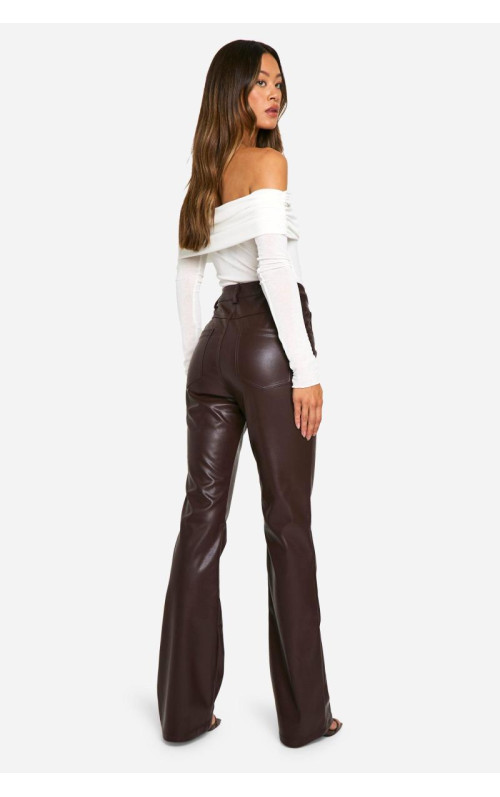 Високі брюки зі штучної шкіри