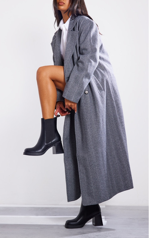 Чорні ботильйони з квадратним носком і масивною підборою зі штучної шкіри