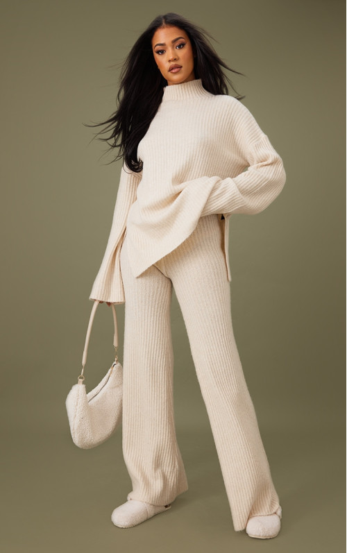 Високі широкі трикотажні брюки в рубчик Високі широкі трикотажні брюки в рубчик