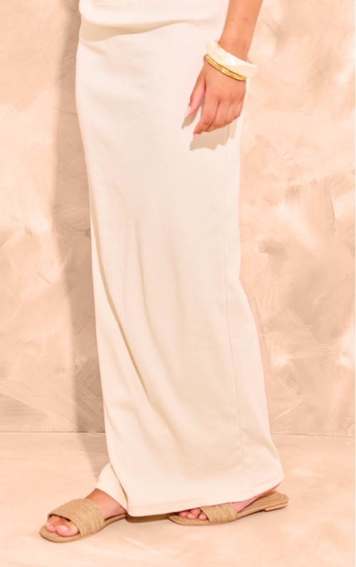 Бежева спідниця в рубчик