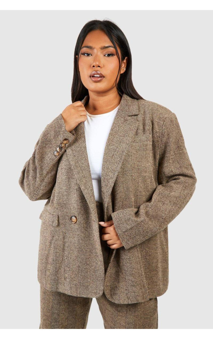 Плюс великий піджак з ялинкою