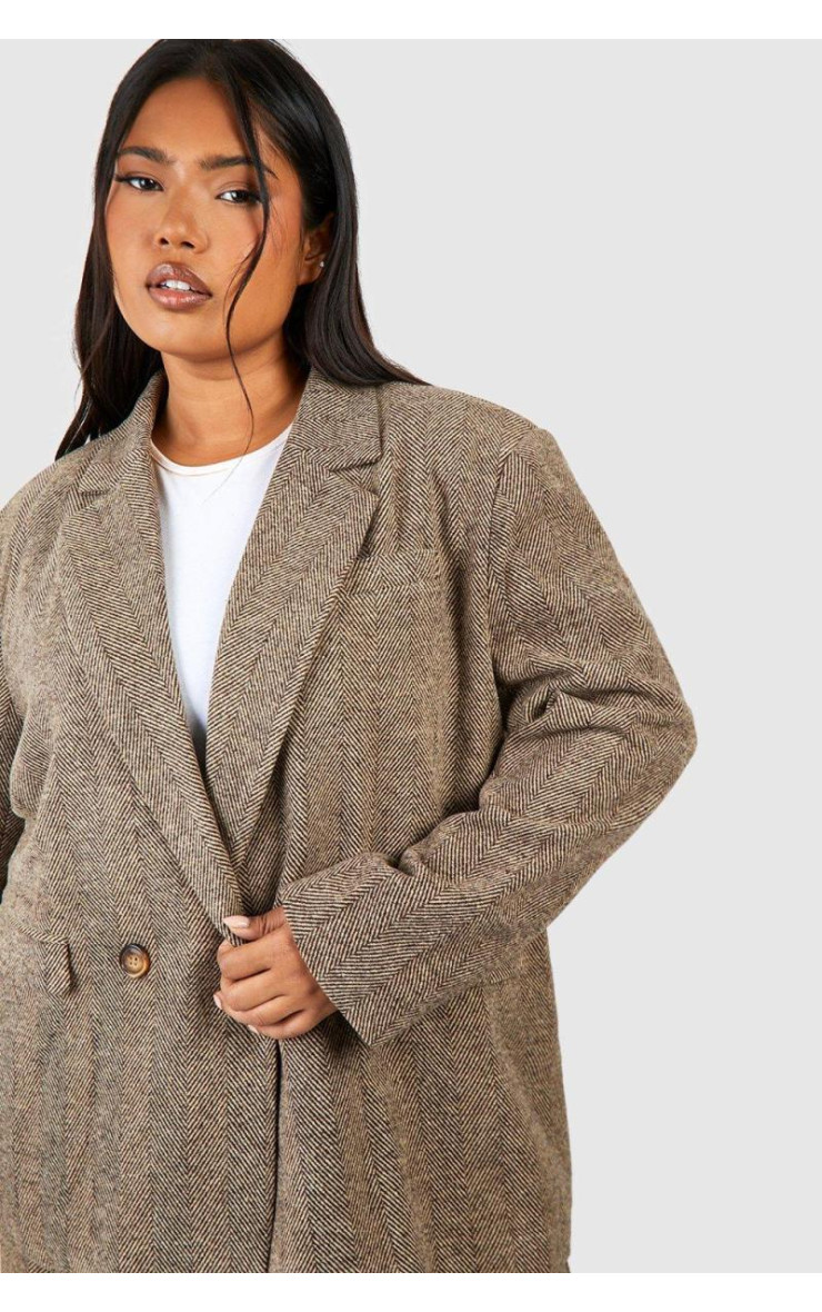 Плюс великий піджак з ялинкою