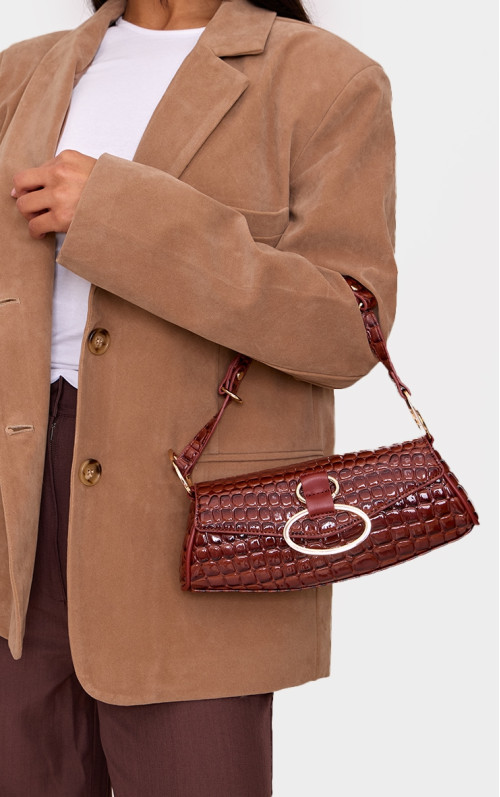 Коричнева вінілова сумка через плече з принтом Croc Коричнева вінілова сумка через плече з принтом Croc