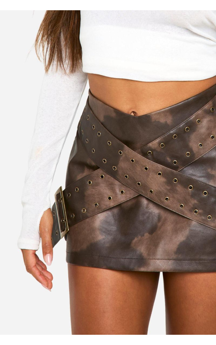 Міні-спідниця з поліуретану з подвійним поясом