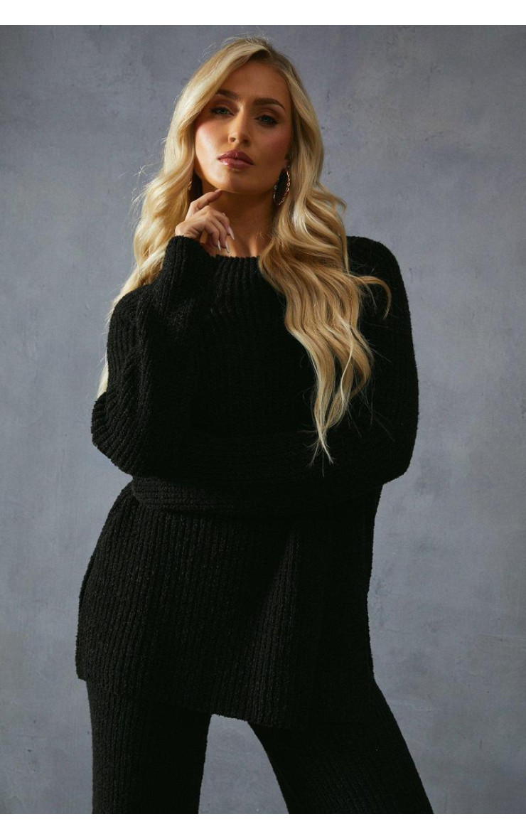 Ребро в’язати високу шию джемпер та брюк координація