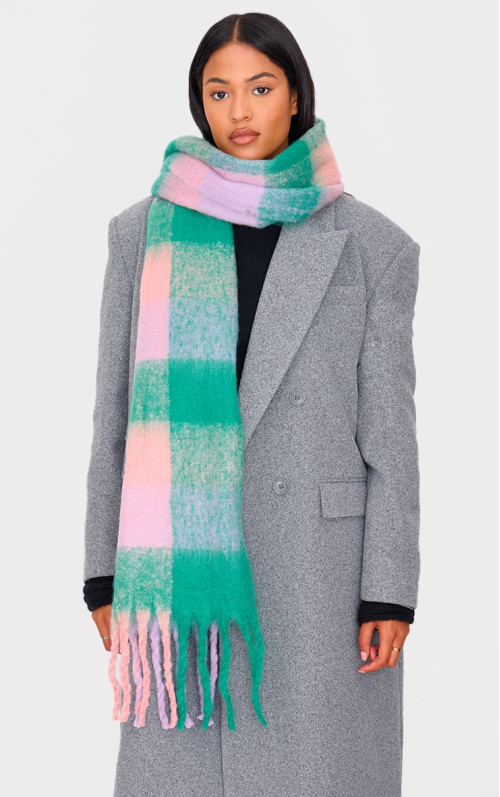 Ковдра з китицями в зелену клітку