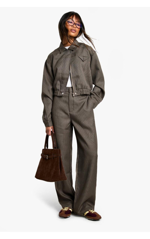 Тональна перевірка широких штанів