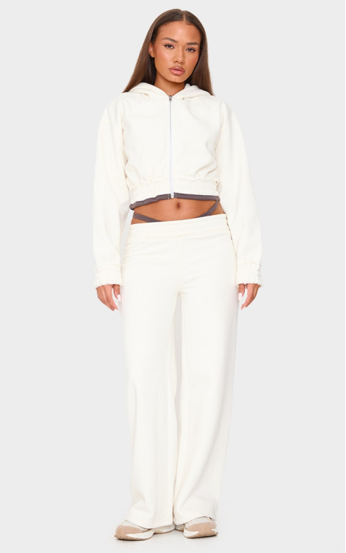 Маленькі кремові кросівки з прямими штанинами з контрастними деталями Маленькі кремові кросівки з прямими штанинами з контрастними деталями