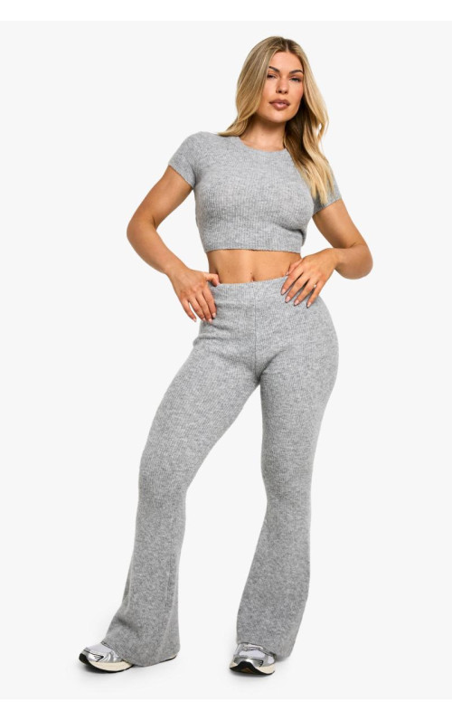 Супер м'який трикотажний розкльошений брюк