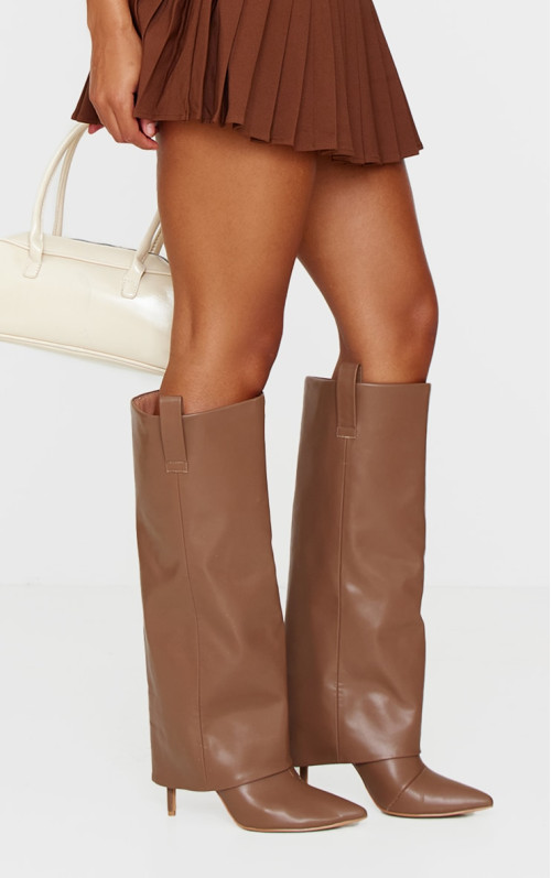 Коричневі чоботи на підборах із PU