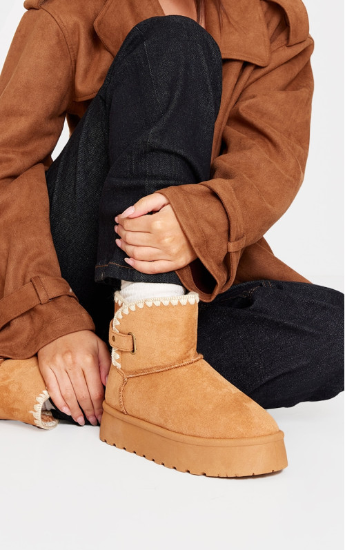 Черевики каштанового кольору зі штучної замші з круглим носом і підкладкою Borg