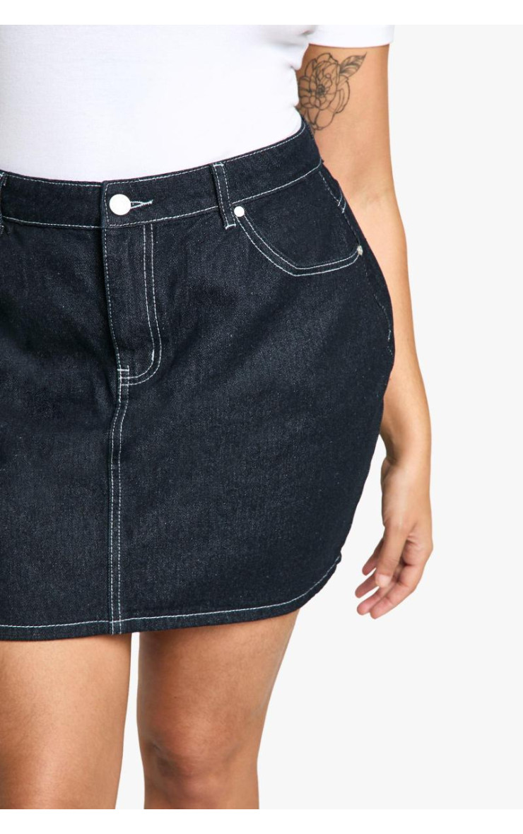 плюс індіго контрастна шов -джинсова міні -спідниця