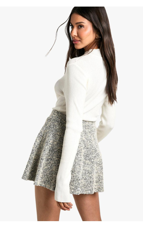 Міні-спідниця-скейтер із букле