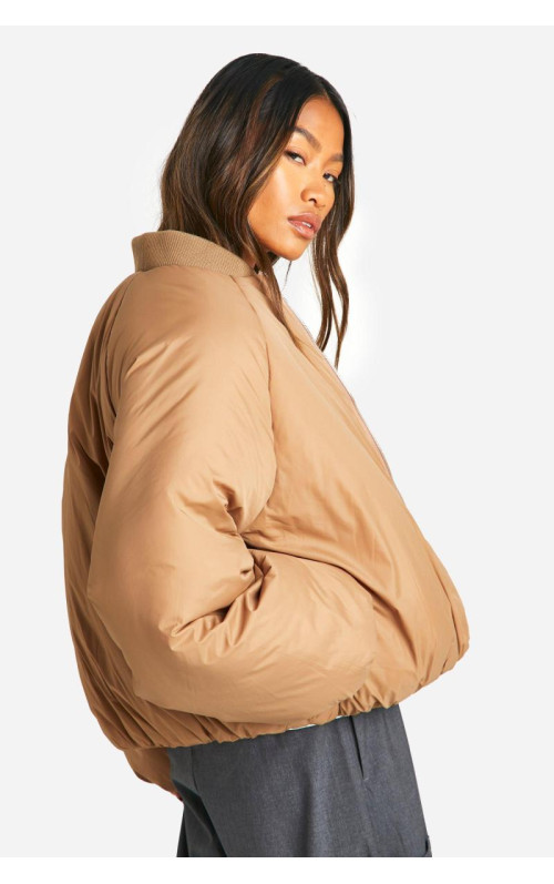 Куртка-пуховик з рукавом реглан